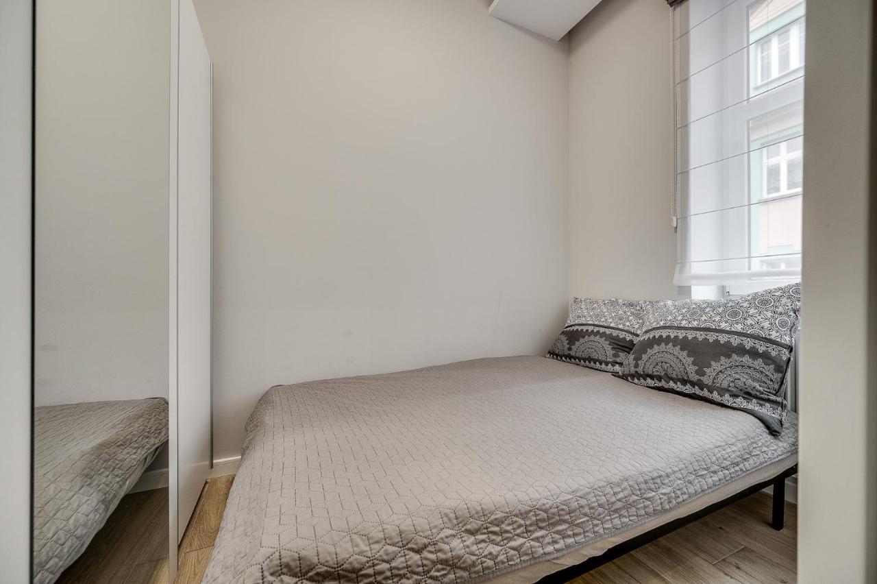 Central Platinum Apartments 8 รืบนิค ภายนอก รูปภาพ